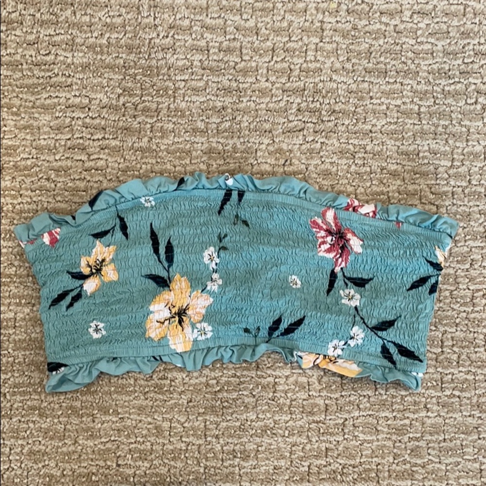 Tobi Believe in Florals Sage Crop Top Size M